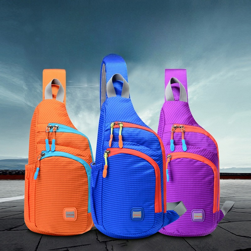 Sac de poitrine léger et imper - Sling Backpack Shoulder avis et prix