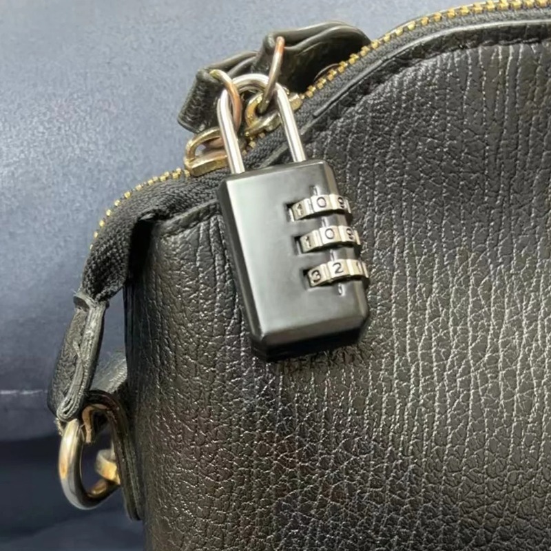 Petit cadenas à combinaison à  - Backpack Lock Combo avis et prix